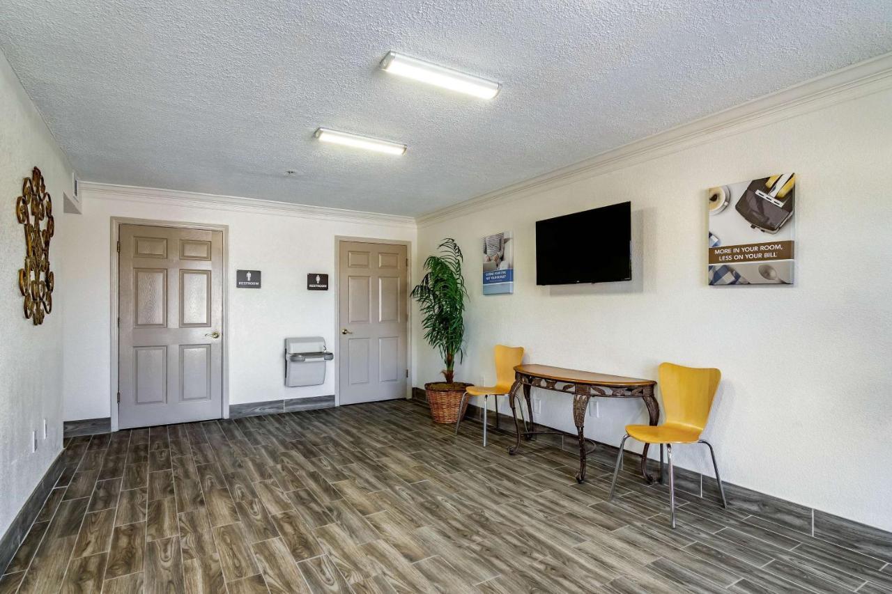 Studio 6 Pensacola, Fl Ferry Pass Экстерьер фото